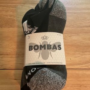 Bombas Ankle Socks 4 pack size Medium